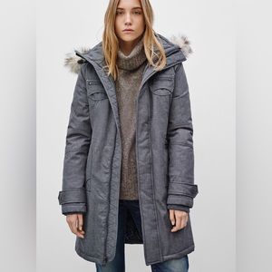 Aritzia TNA Verbier Parka